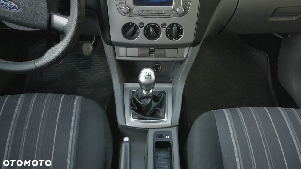 Ford Focus - 9