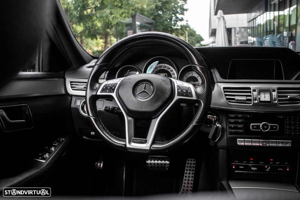Mercedes-Benz E 300 Bluetec Hybrid Avantgarde - 35
