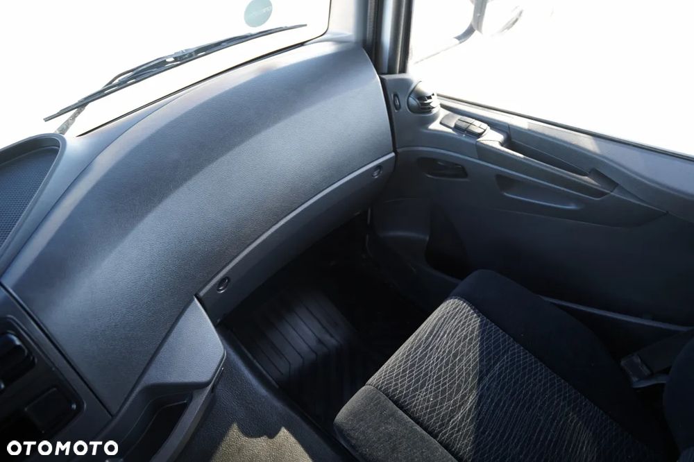 Mercedes-Benz ATEGO 1221 / 4X2 / KONTENER / WINDA DHOLLANDIA - 1 500KG / AUTOMAT / EURO 6 - 34
