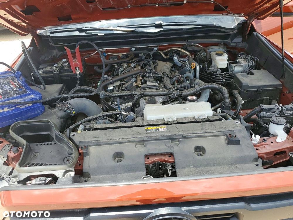 Toyota Tacoma - 11
