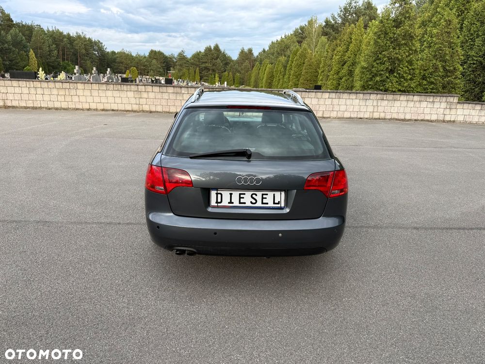 Audi A4 Avant - 4