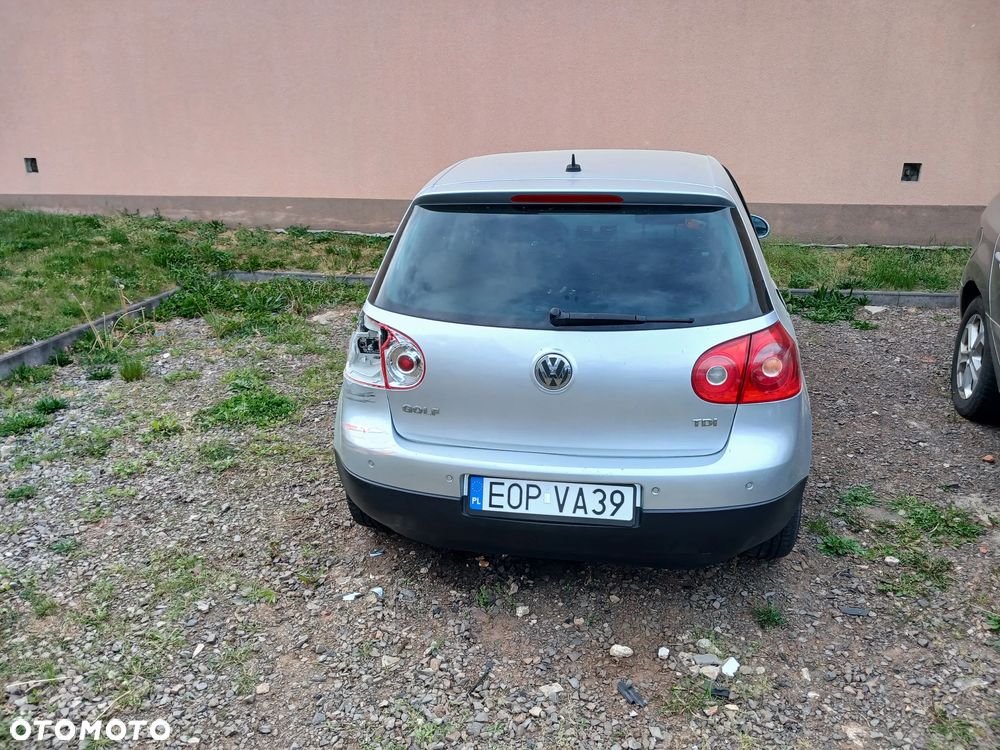 Volkswagen Golf 1.9 TDI DPF Tour Edition - 2