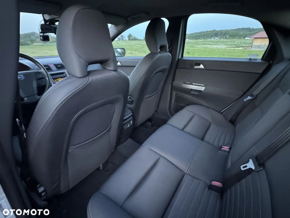 Volvo S40 2.0D DPF Kinetic - 19