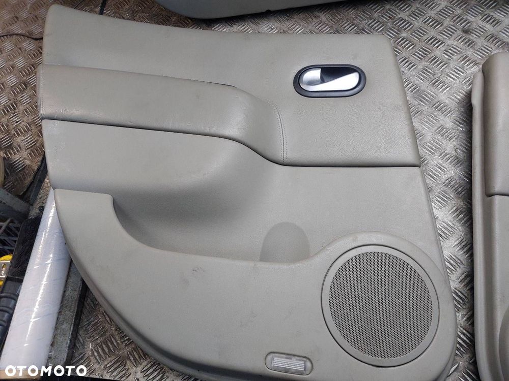 BOCZEK BOCZKI DRZWI KOMPLET RENAULT SCENIC II - 4