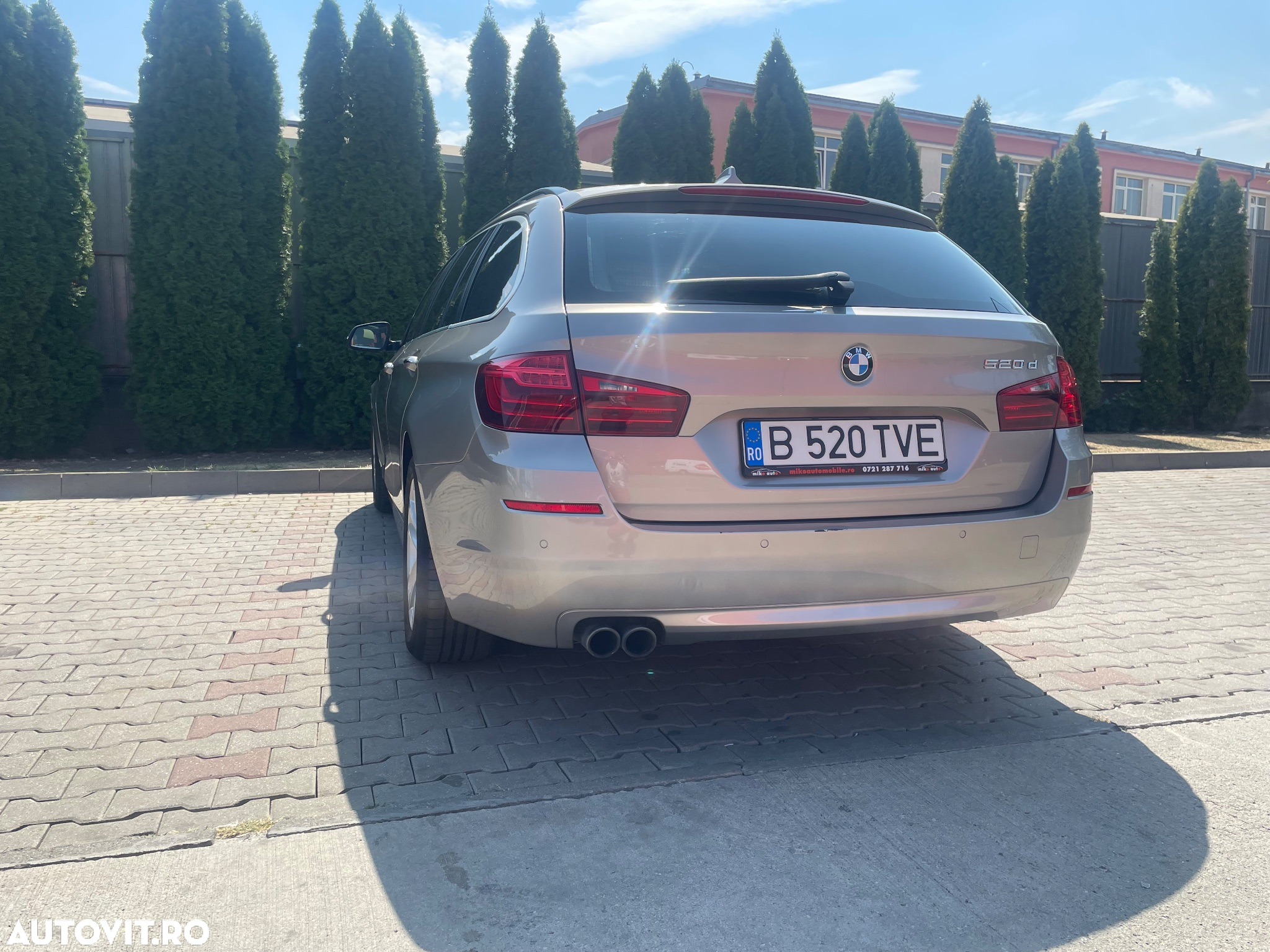 BMW Seria 5 520d Efficient Dynamics Edition Aut. Luxury Line - 9