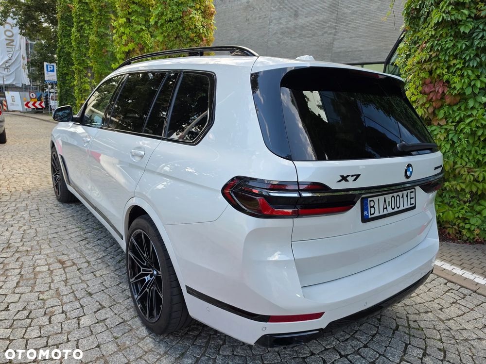 BMW X7 xDrive40i mHEV Individual Edition sport - 7