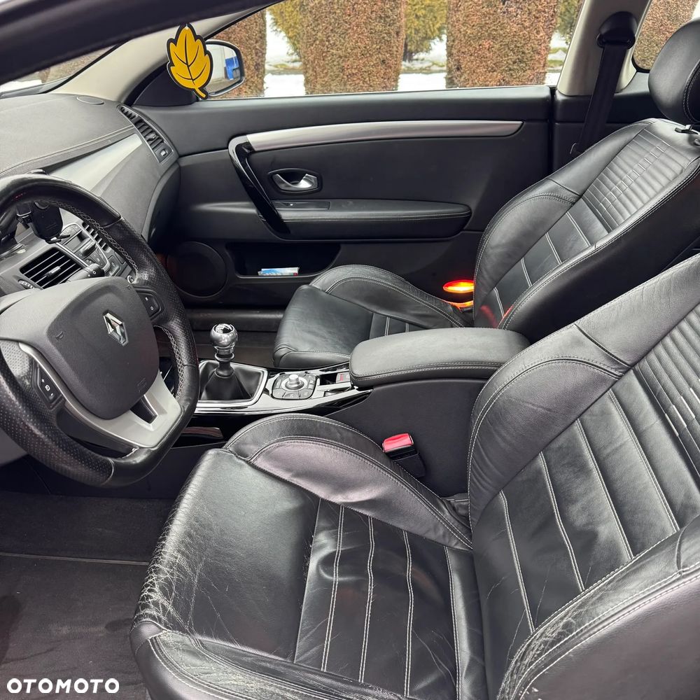 Renault Laguna 2.0T GT - 21