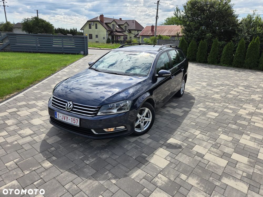 Volkswagen Passat 2.0 Blue TDI SCR Comfortline - 10