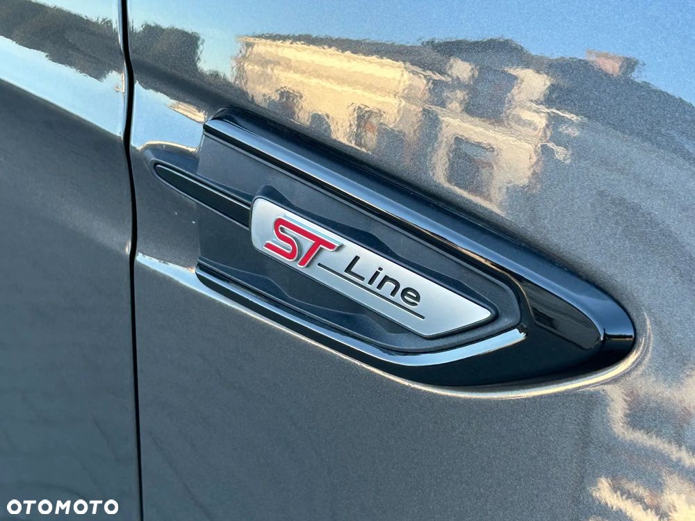 Ford Kuga 2.0 TDCi 4x4 ST-Line - 34