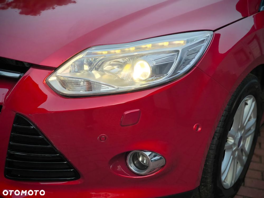 Ford Focus 1.0 EcoBoost Titanium - 38