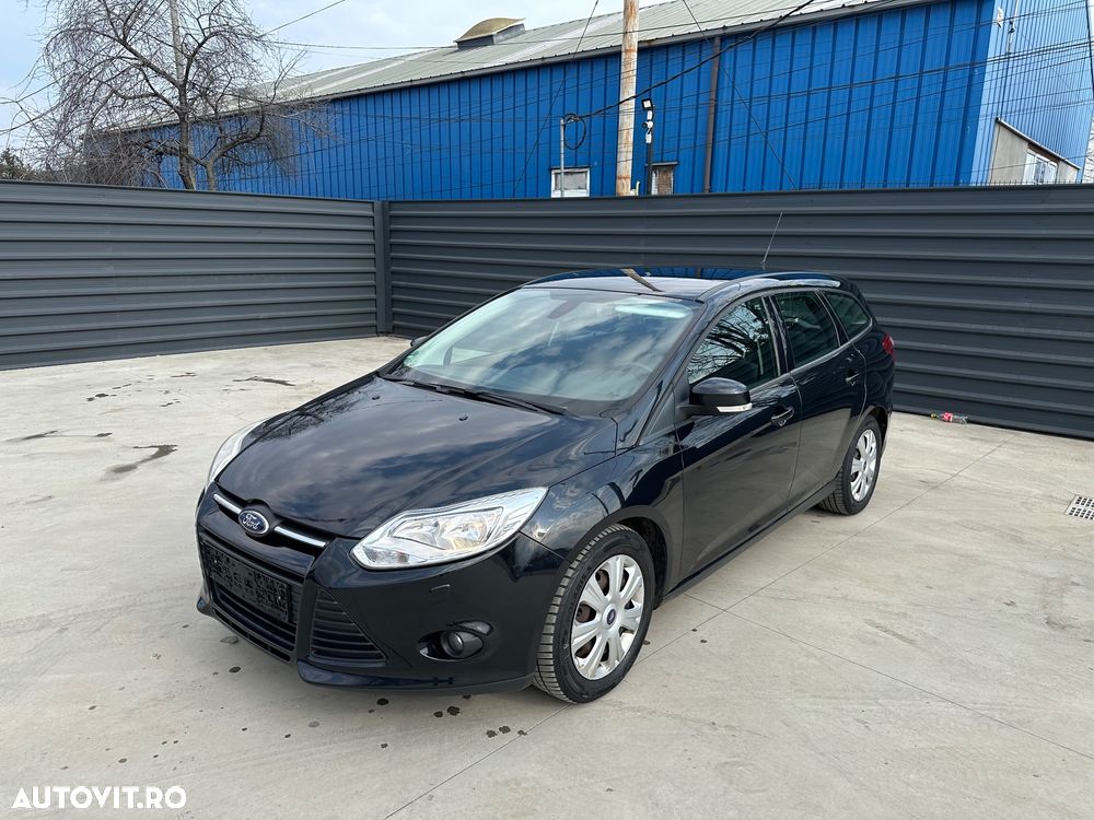 Ford Focus - 1