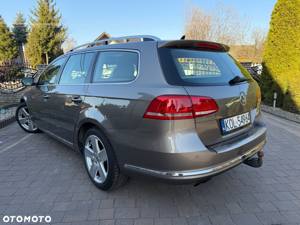 Volkswagen Passat 2.0 Blue TDI SCR Trendline - 8