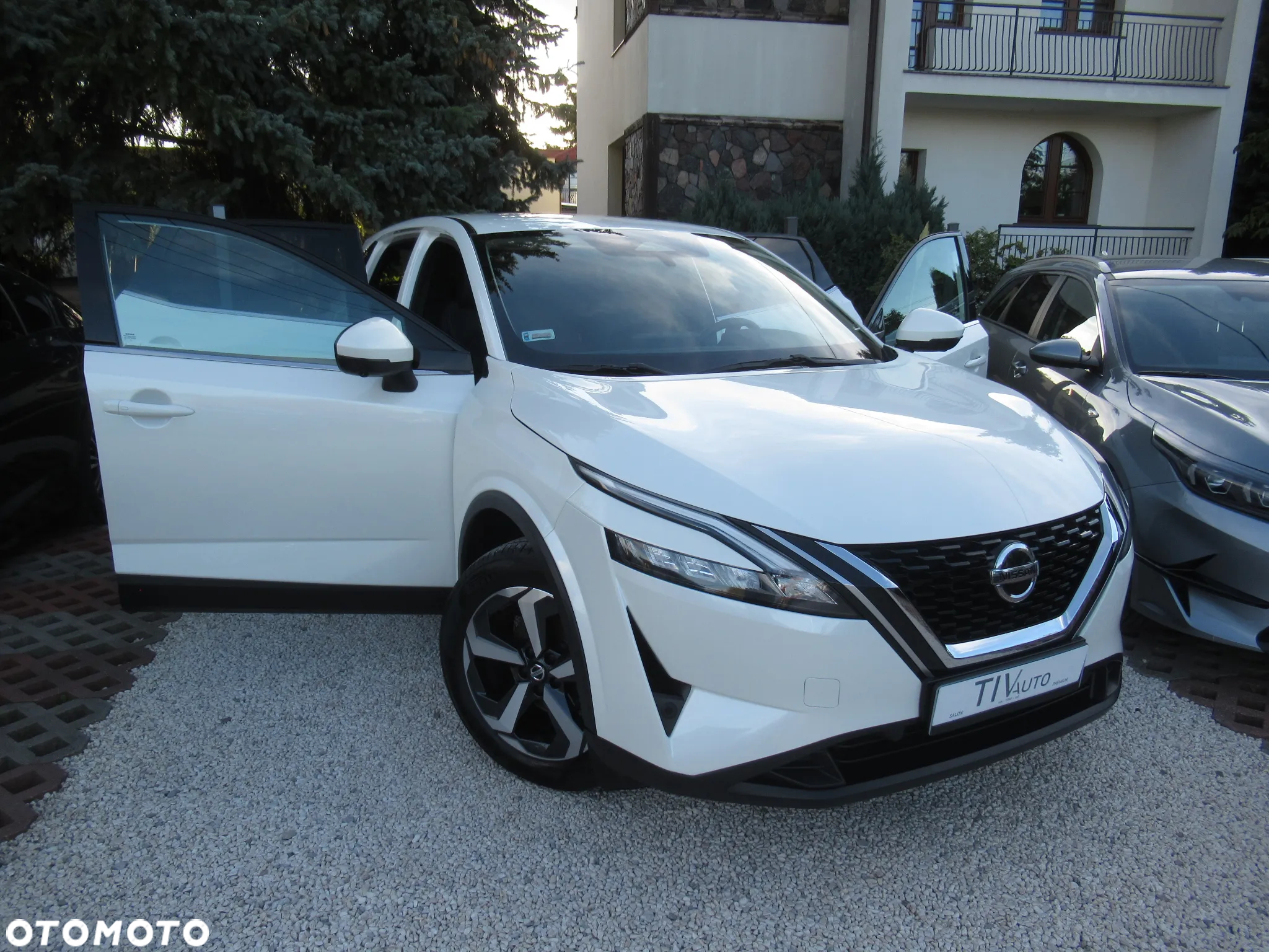 Nissan Qashqai 1.3 DIG-T N-Connecta - 40