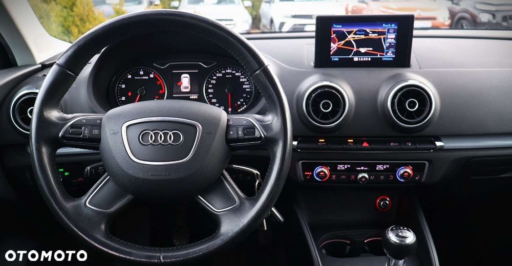 Audi A3 Sportback - 17
