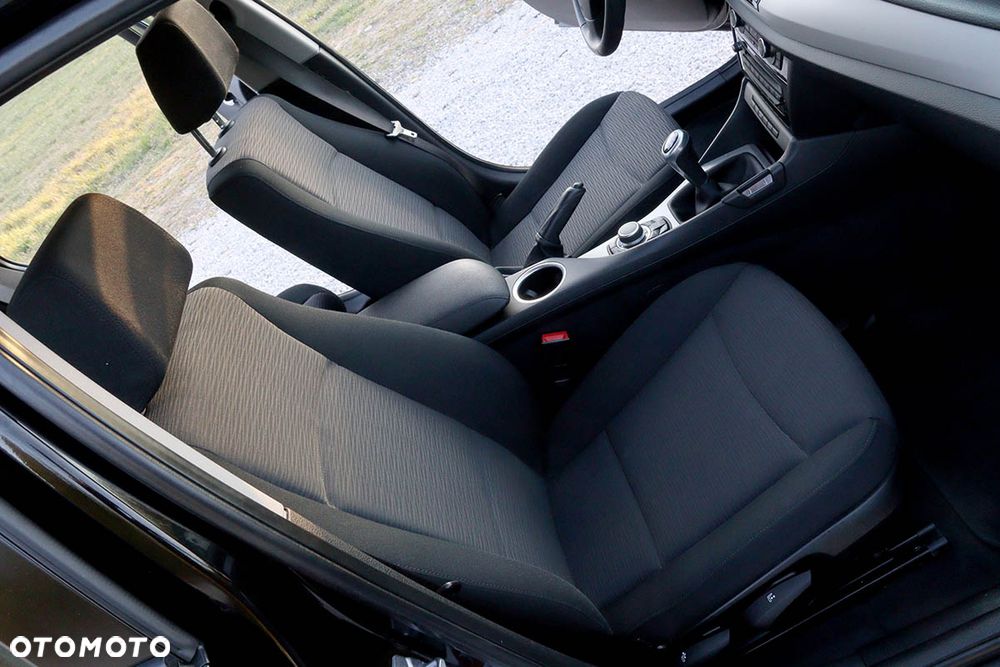 BMW X1 sDrive20i xLine - 26