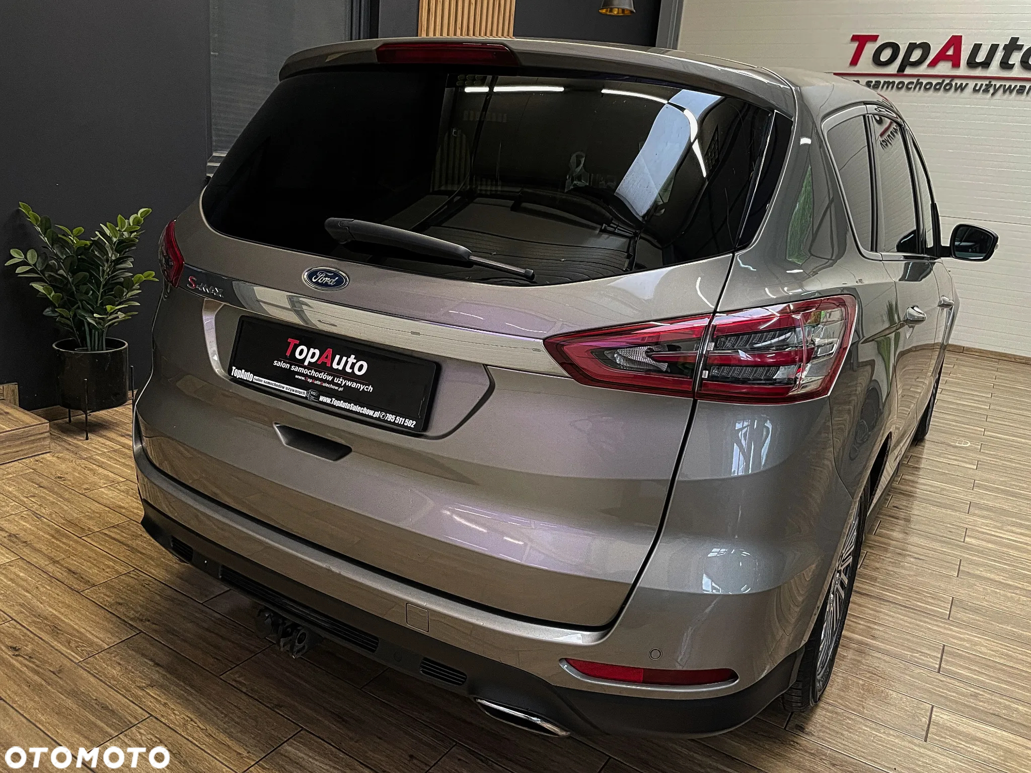 Ford S-Max 2.0 EcoBoost Titanium - 9