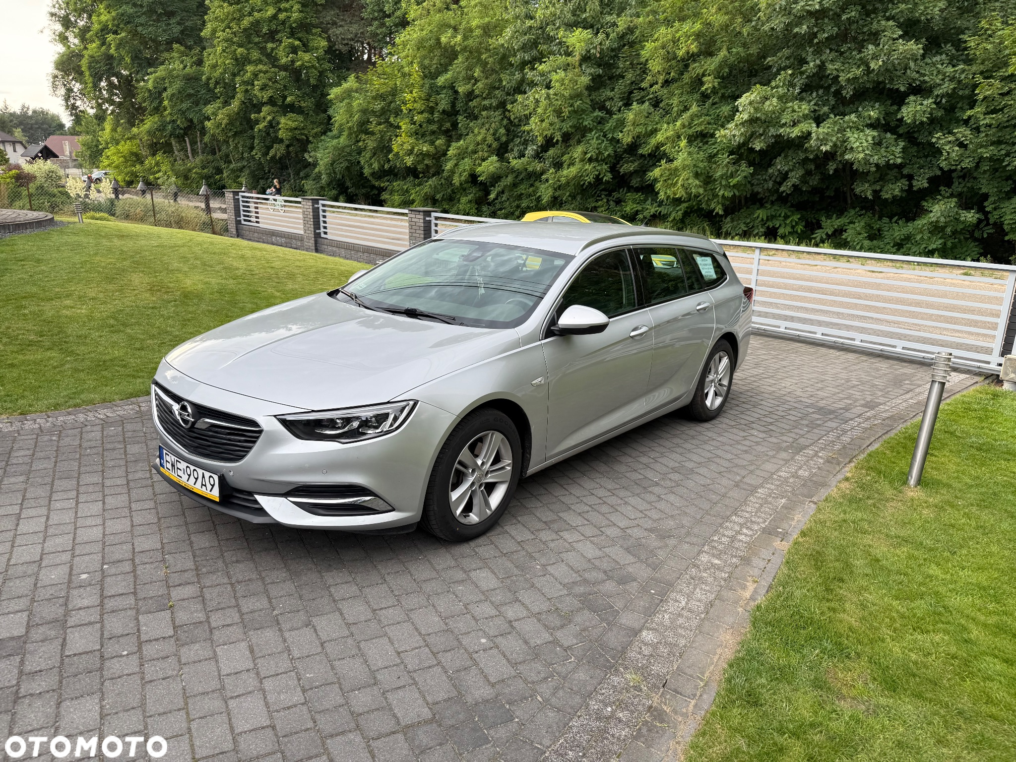 Opel Insignia - 2