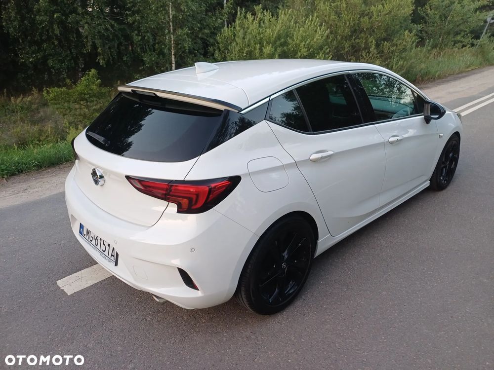 Opel Astra 1.4 T Dynamic S&S - 26