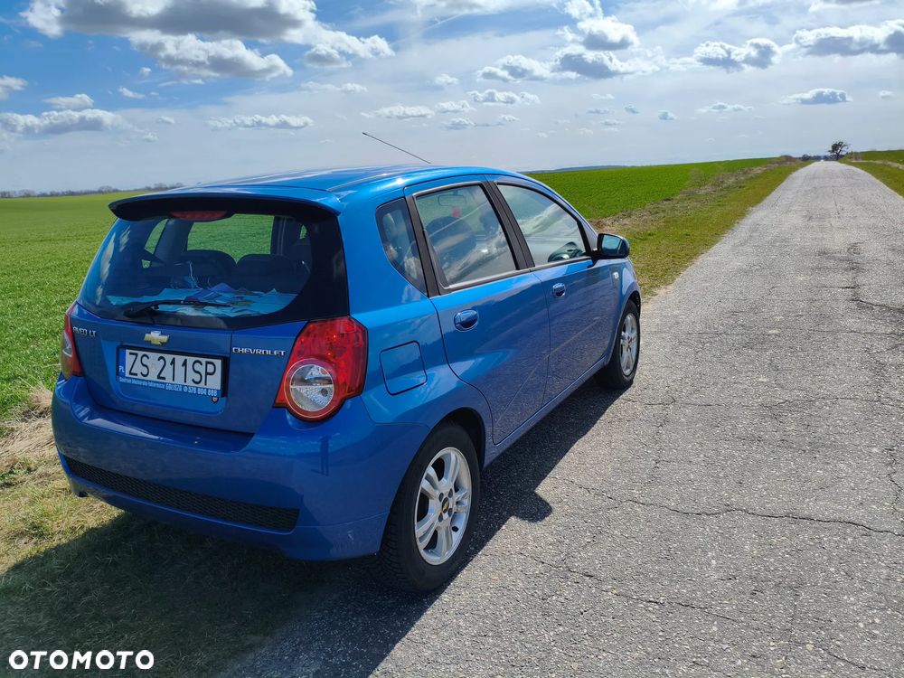Chevrolet Aveo 1.4 16V LT - 4