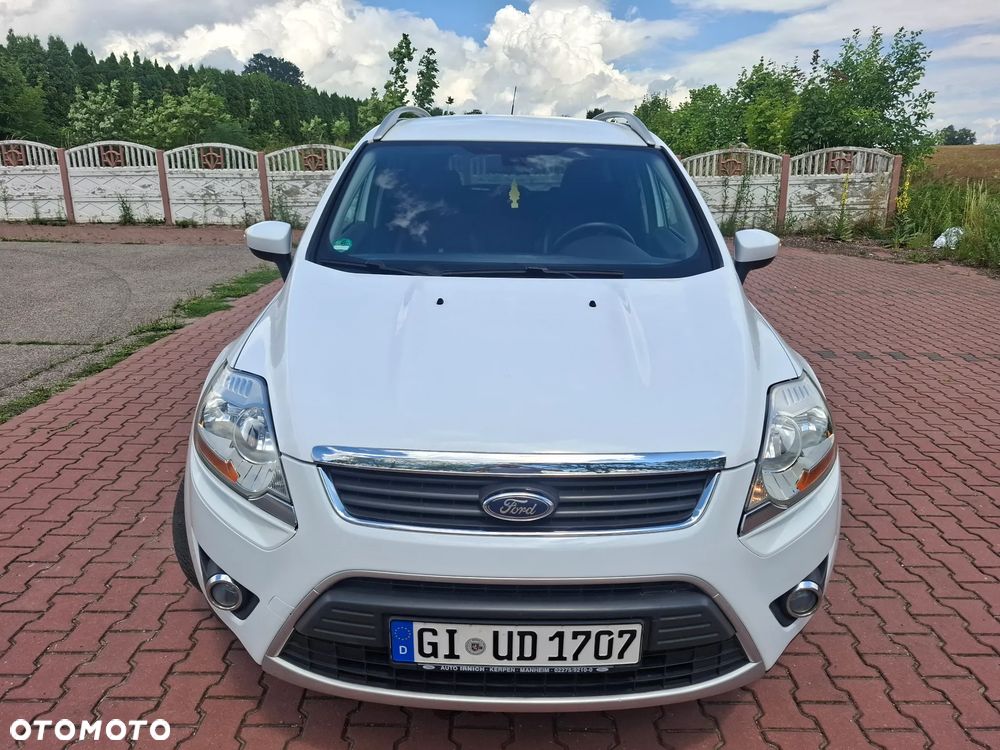 Ford Kuga 2.0 TDCi 2x4 Titanium - 5