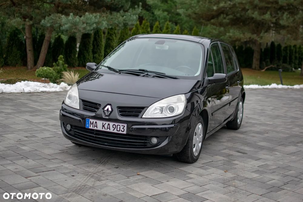 Renault Scenic - 18