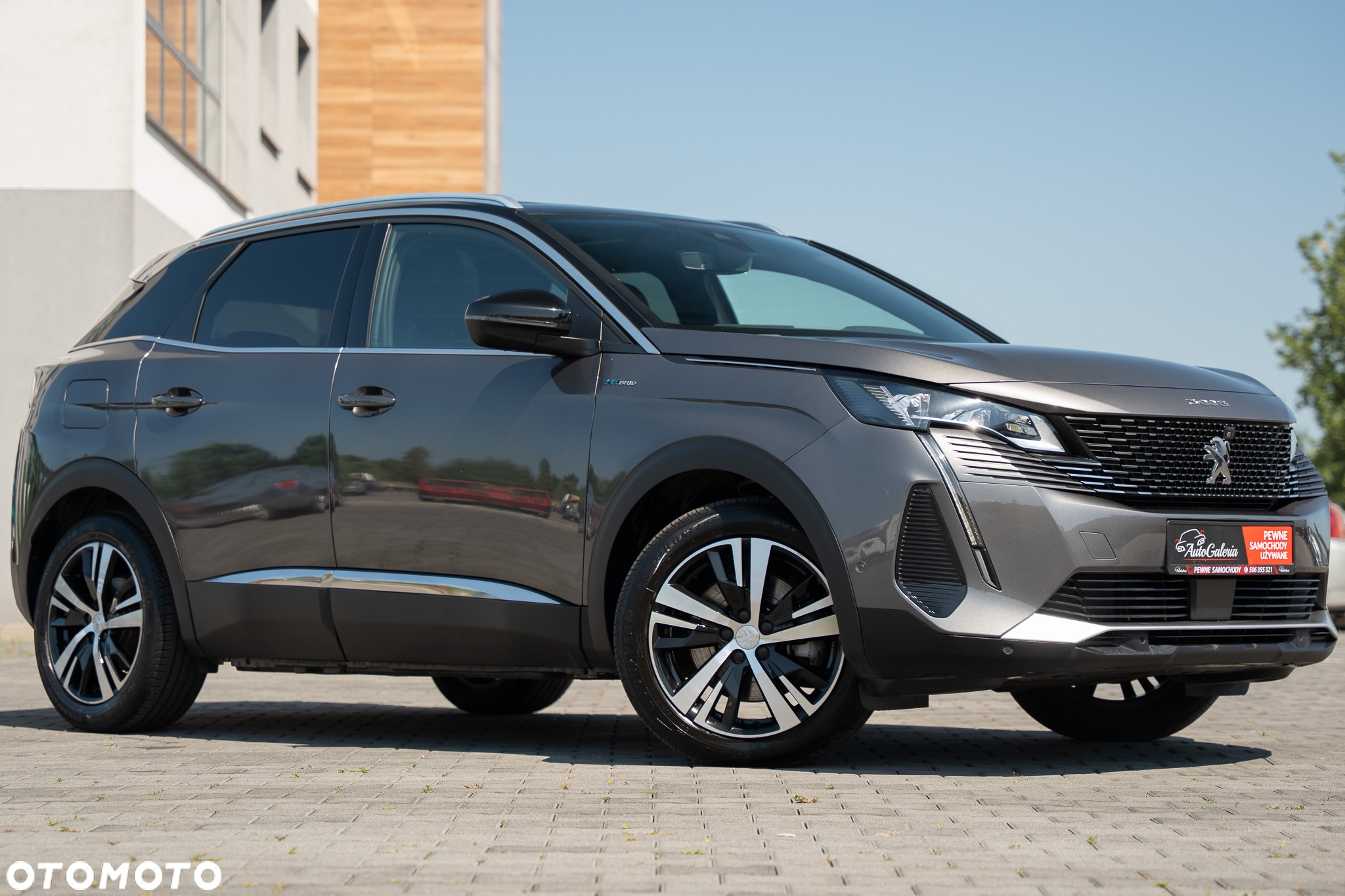 Peugeot 3008 Plug-In Hybrid 225 e-EAT8 GT - 8