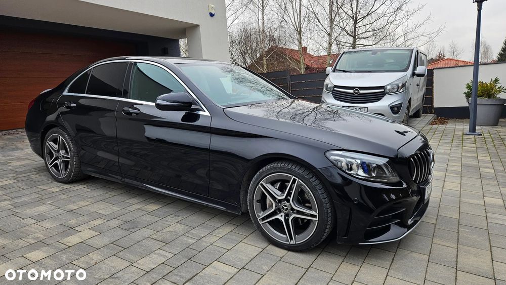 Mercedes-Benz Klasa C 200 d 9G-TRONIC AMG Line - 4