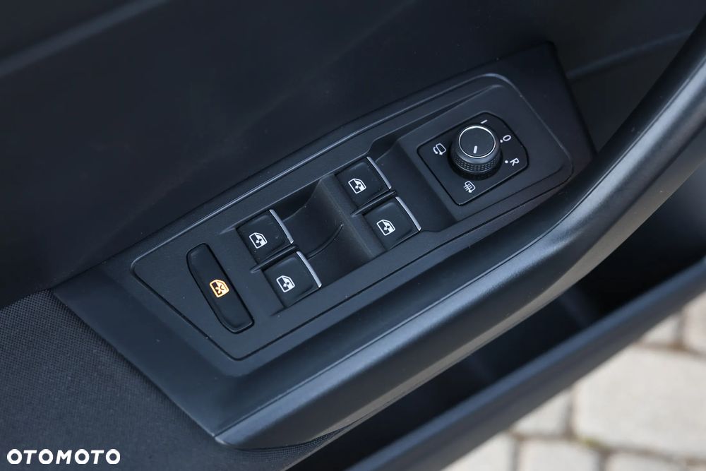 Volkswagen T-Roc 2.0 TDI SCR DSG Move - 16