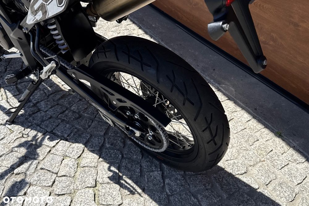 Aprilia SX - 23