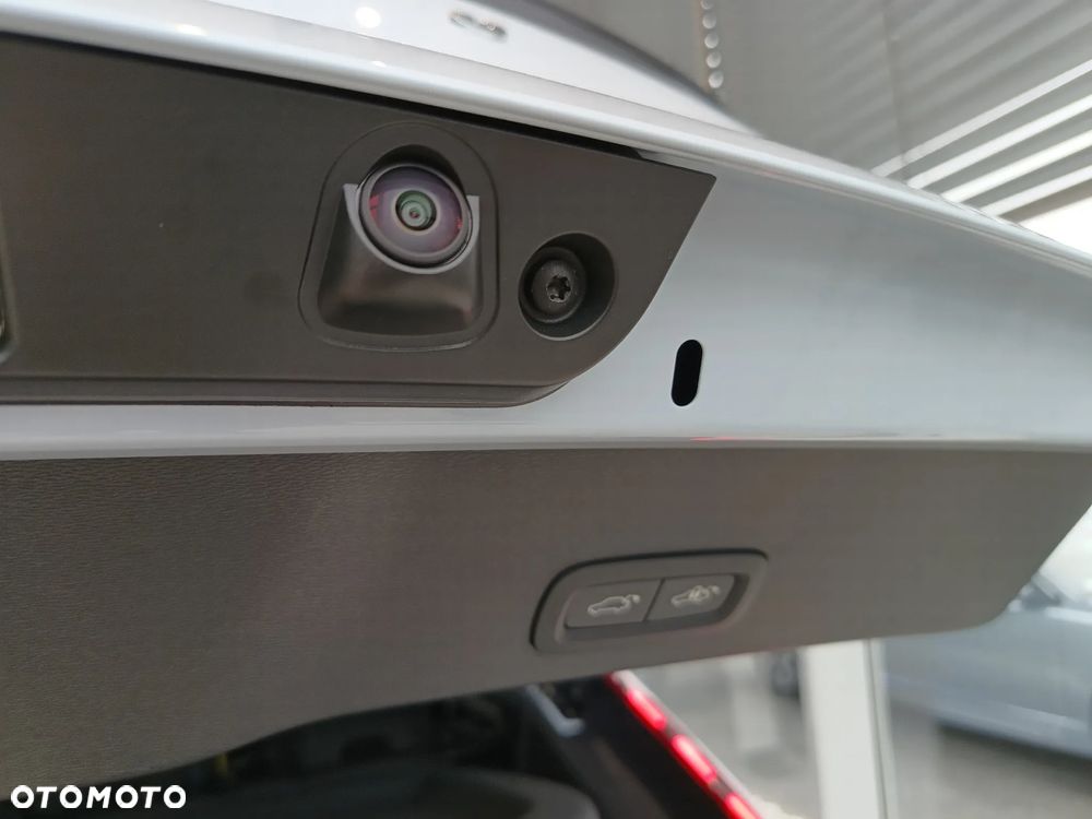 Volvo C40 Recharge Extended Range Plus - 14