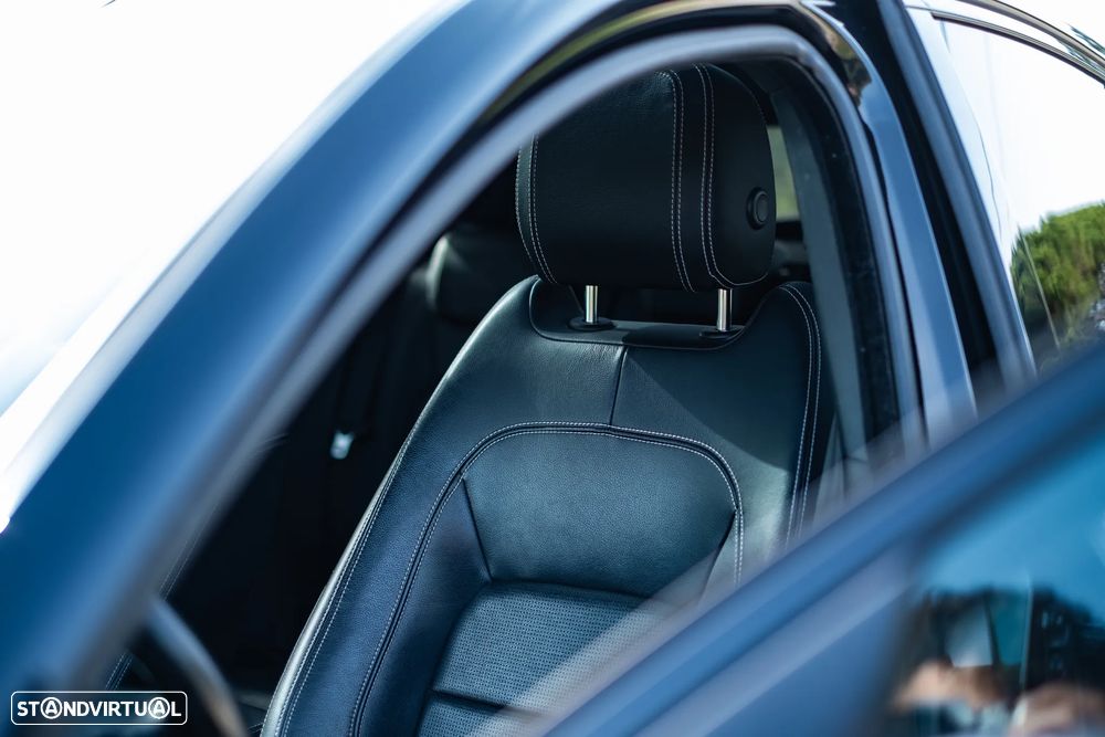 Jaguar E-Pace D150 AWD Aut. R-Dynamic HSE - 13