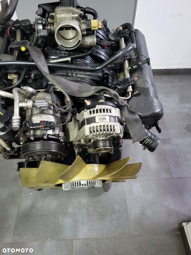 Jeep liberty cherokee 3.7 silnik kompletny - 3