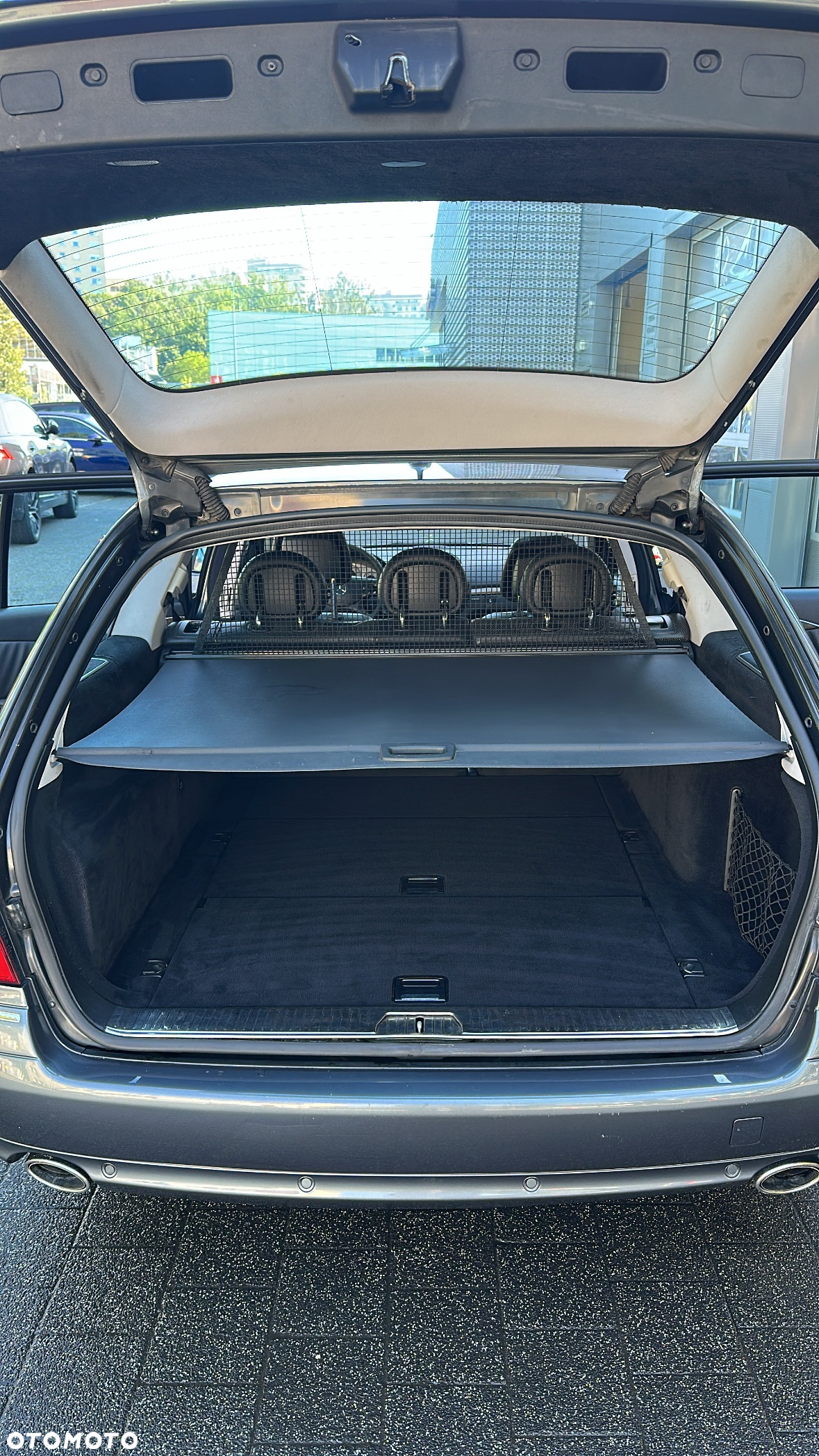 Mercedes-Benz Klasa E 320 CDI T Avantgarde - 20