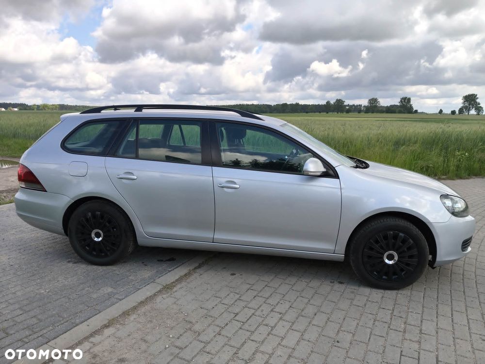 Volkswagen Golf 1.6 TDI DPF Trendline - 15