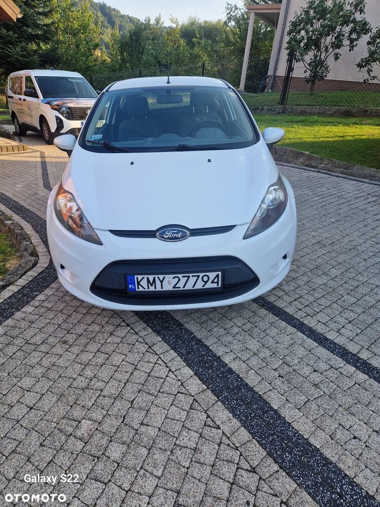 Ford Fiesta 1.25 Ambiente EU5 - 6