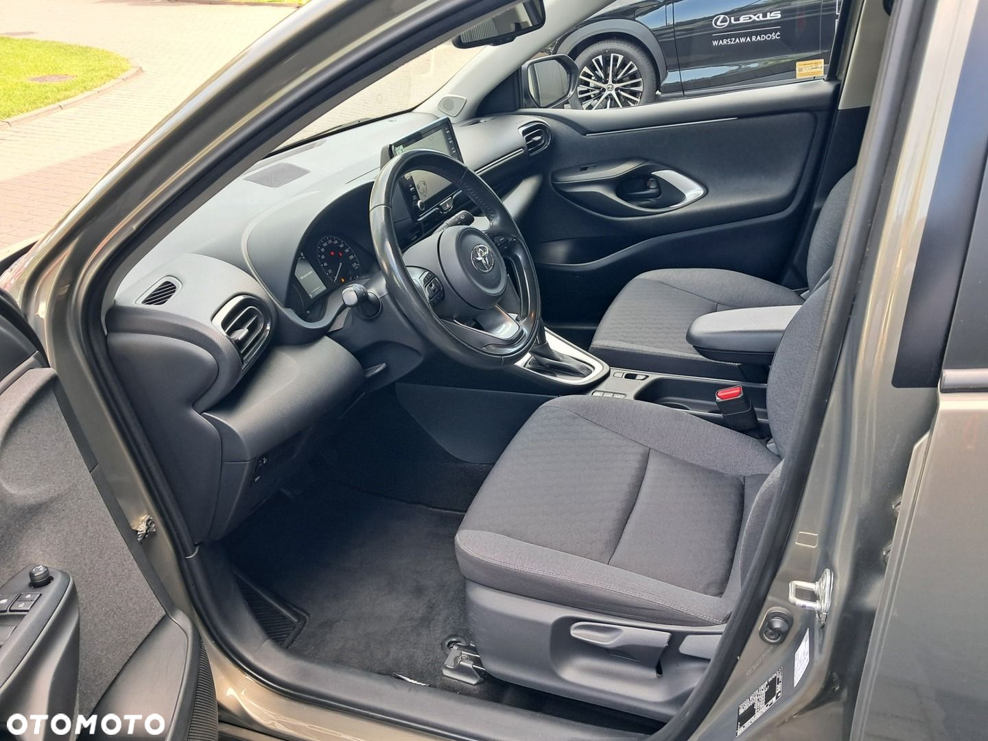 Toyota Yaris - 6