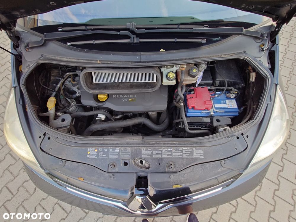 Renault Grand Espace 2.0 dCi Initiale - 32