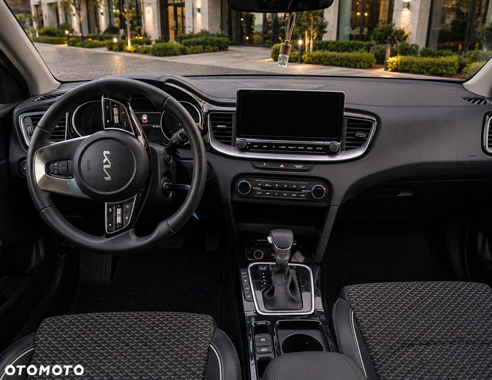 Kia XCeed 1.5 T-GDI L DCT - 10