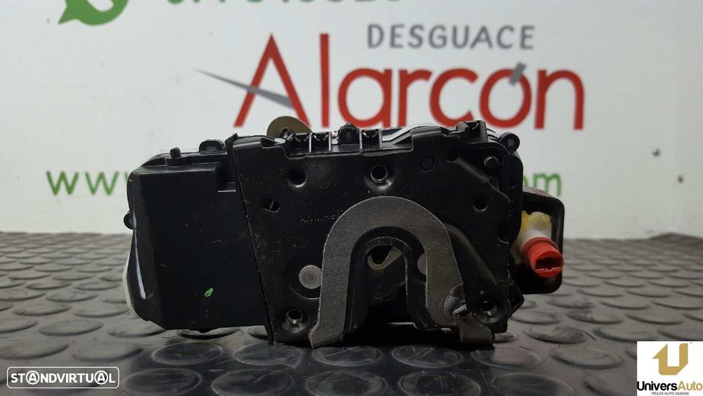FECHADURA PORTA TRASEIRA DIREITA PEUGEOT 607 (S1) 2.0 HDI FAP CAT - 7
