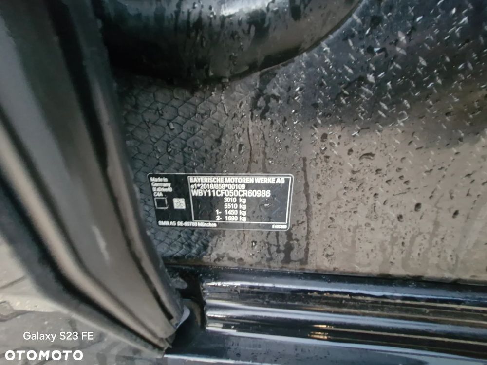 BMW iX xDrive40 - 25