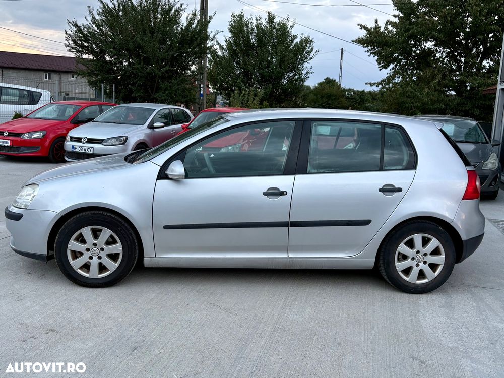 Volkswagen Golf 1.6 Comfortline - 4