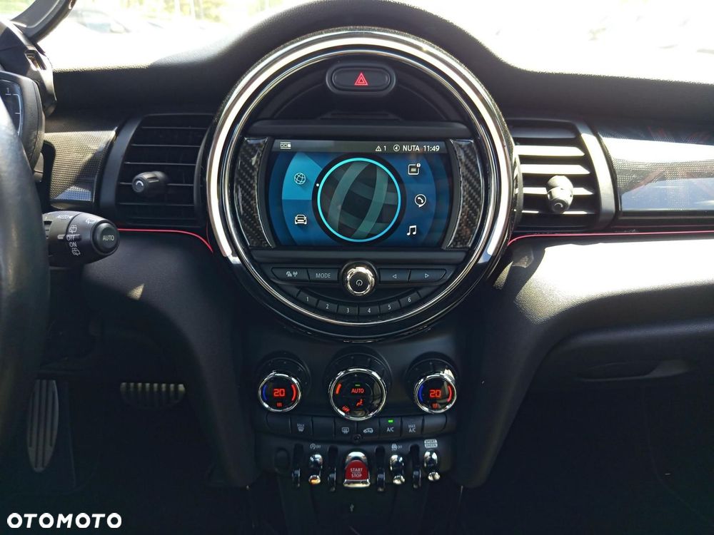 MINI John Cooper Works - 16