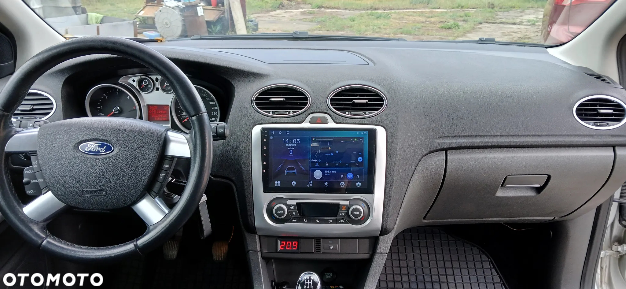 Ford Focus - 36