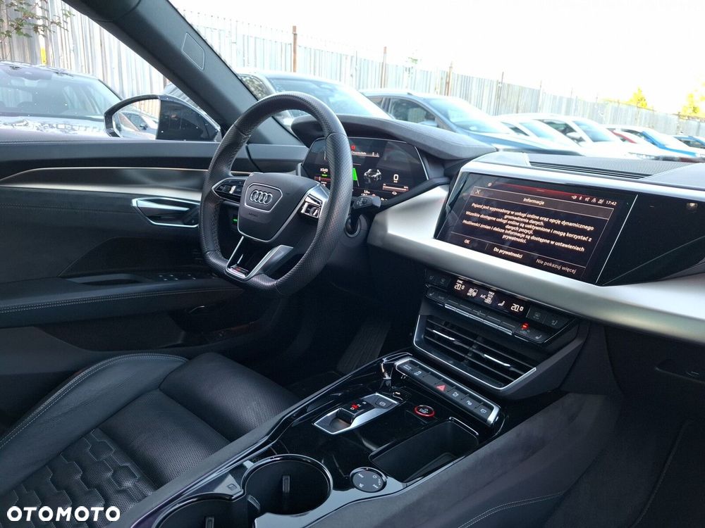 Audi RS e-tron GT - 10