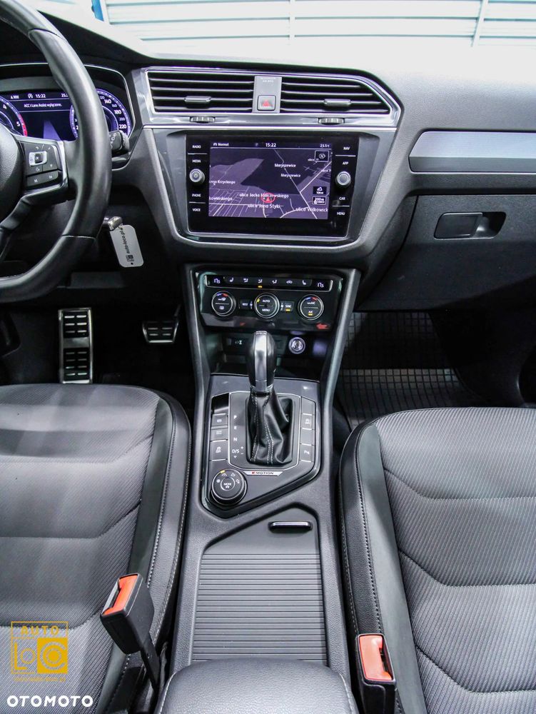 Volkswagen Tiguan 2.0 TDI SCR 4MOTION DSG Highline - 16