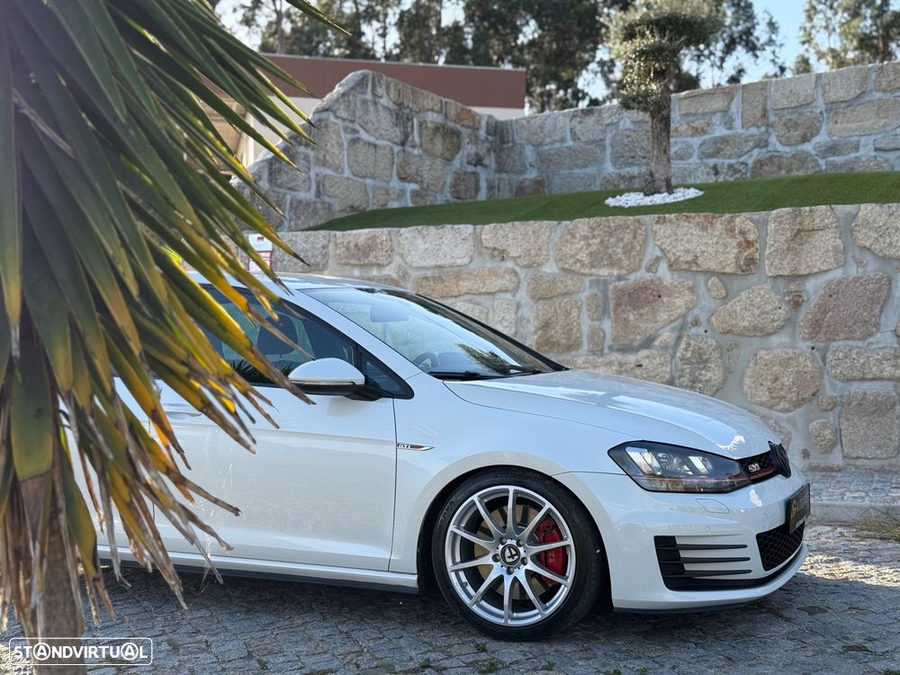 VW Golf 2.0 TSi GTi DSG Performance - 9