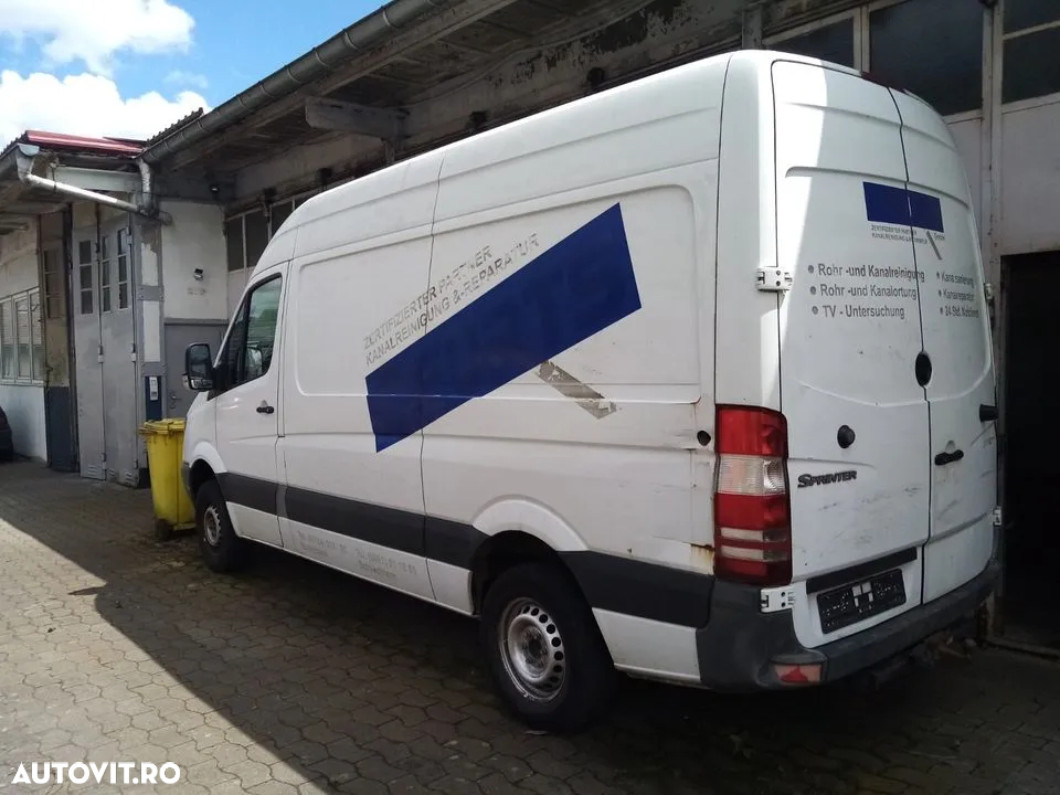 Dezmembrez Mercedes SprinterW906 316 an 2012 Euro 5 - 3