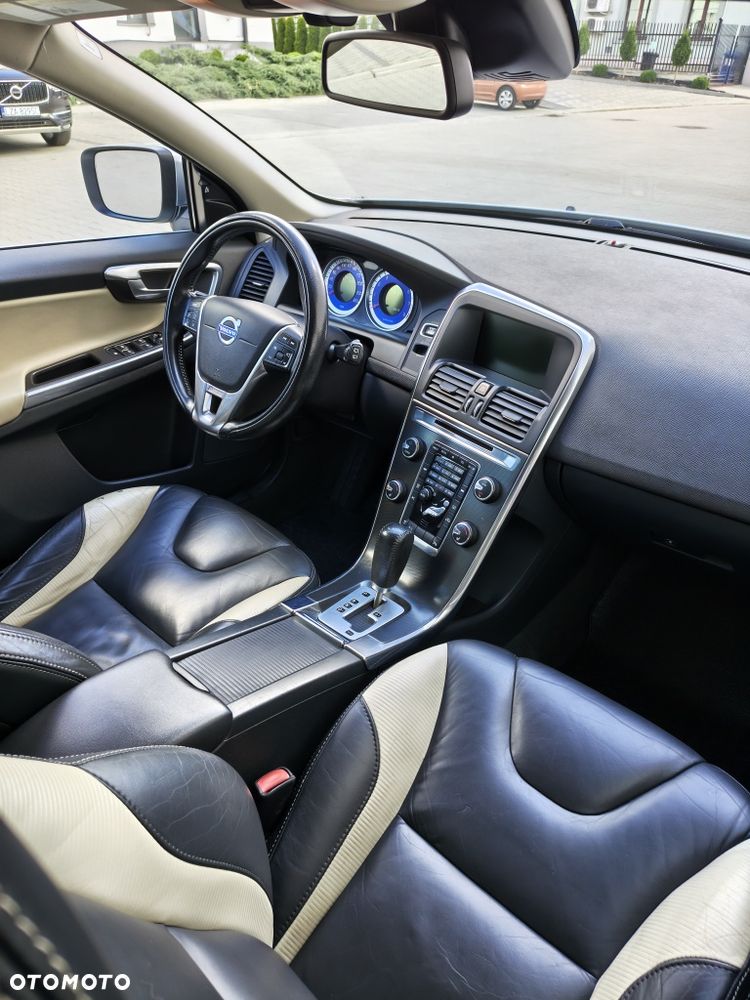 Volvo XC 60 - 7