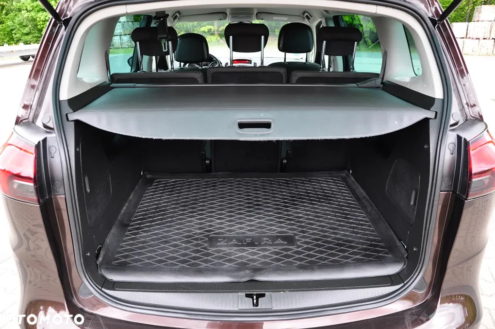 Opel Zafira 1.4 T Cosmo - 26