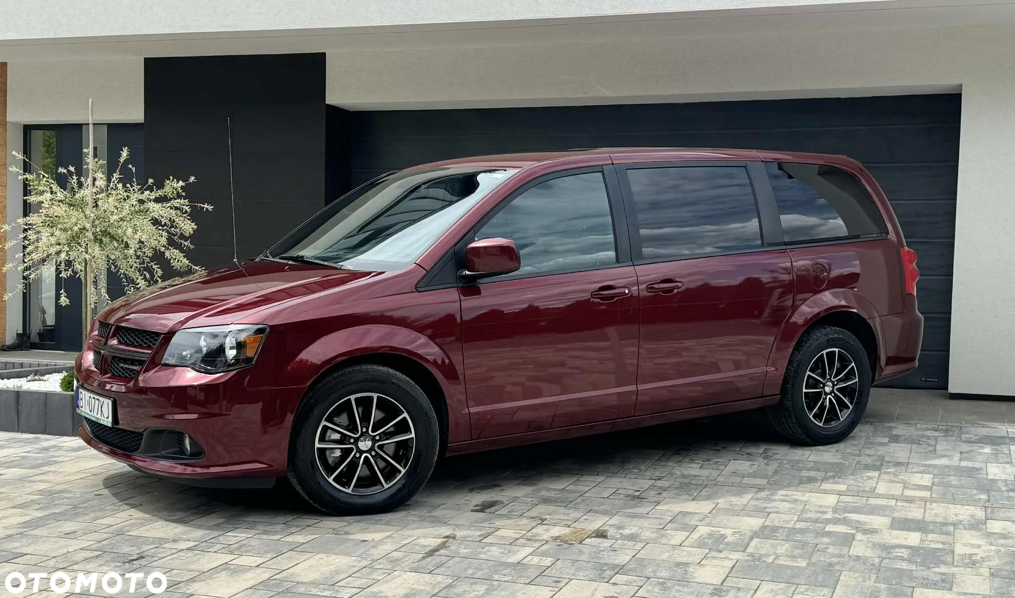 Dodge Grand Caravan - 3